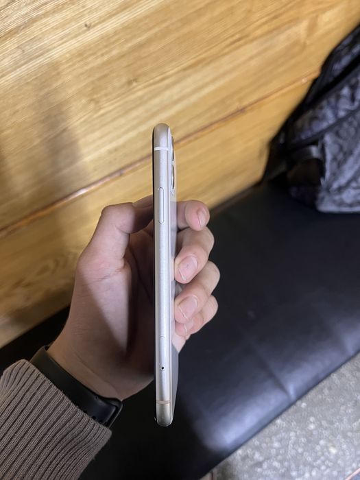 Iphone 11 идеальное состояние