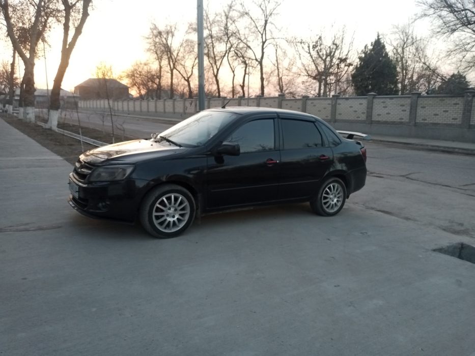 Продаю Ладу Гранту 2014 года