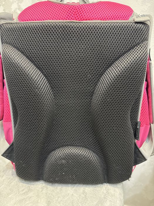 Детский школьный рюкзак для девочки
