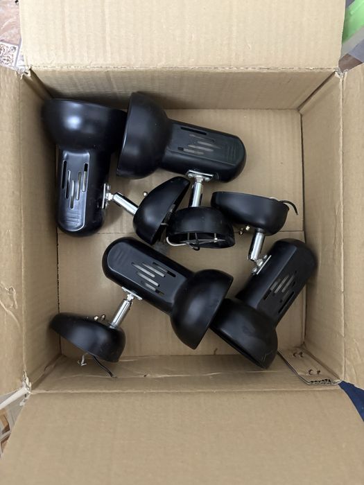 Светильники настенные