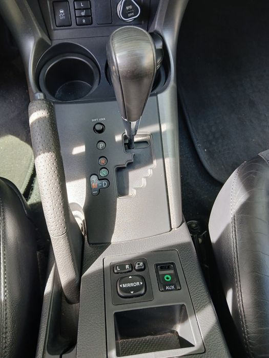 Toyota Raf-4   автомат