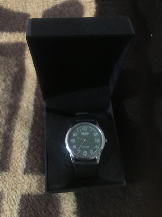 Продам часы casio