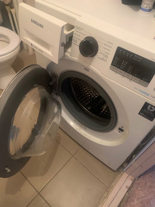 Стиральная машинка рабочая