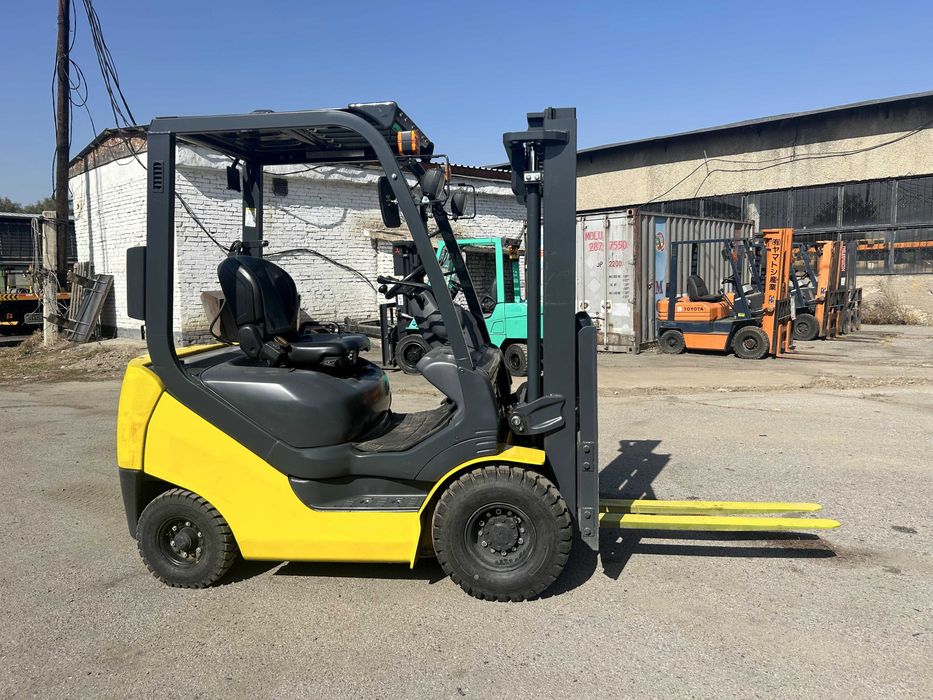 Продам вилочный погрузчик (кара)