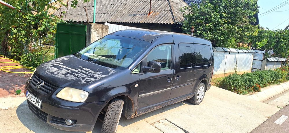 Mașină cady maxi 2008 7 locuri 2000 Eur