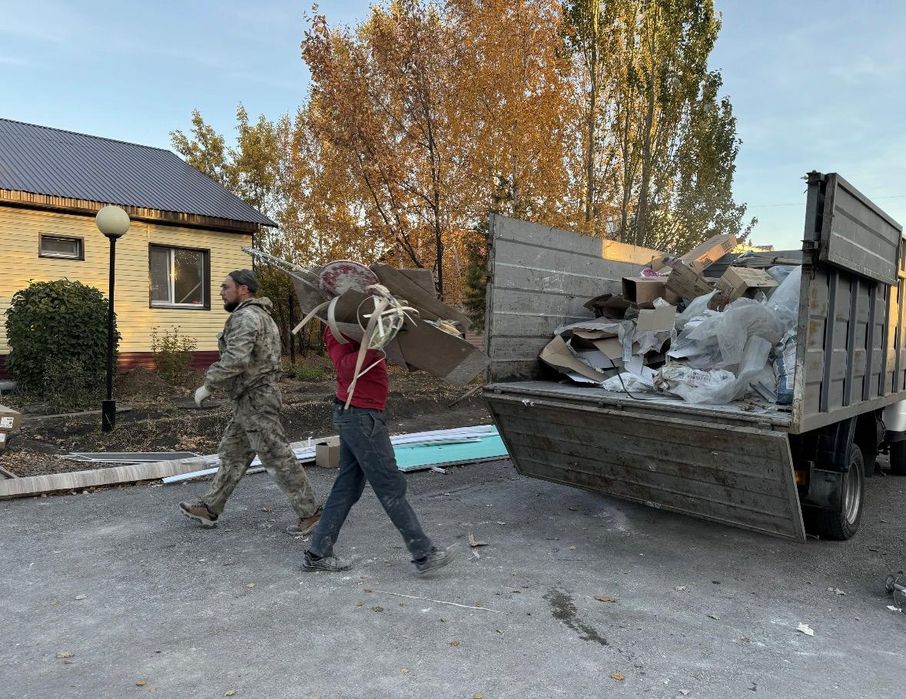 Газель грузчики.Вывоз мусора