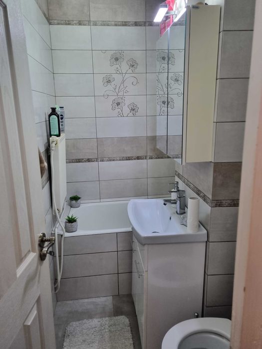 Închiriez apartament 2 camere