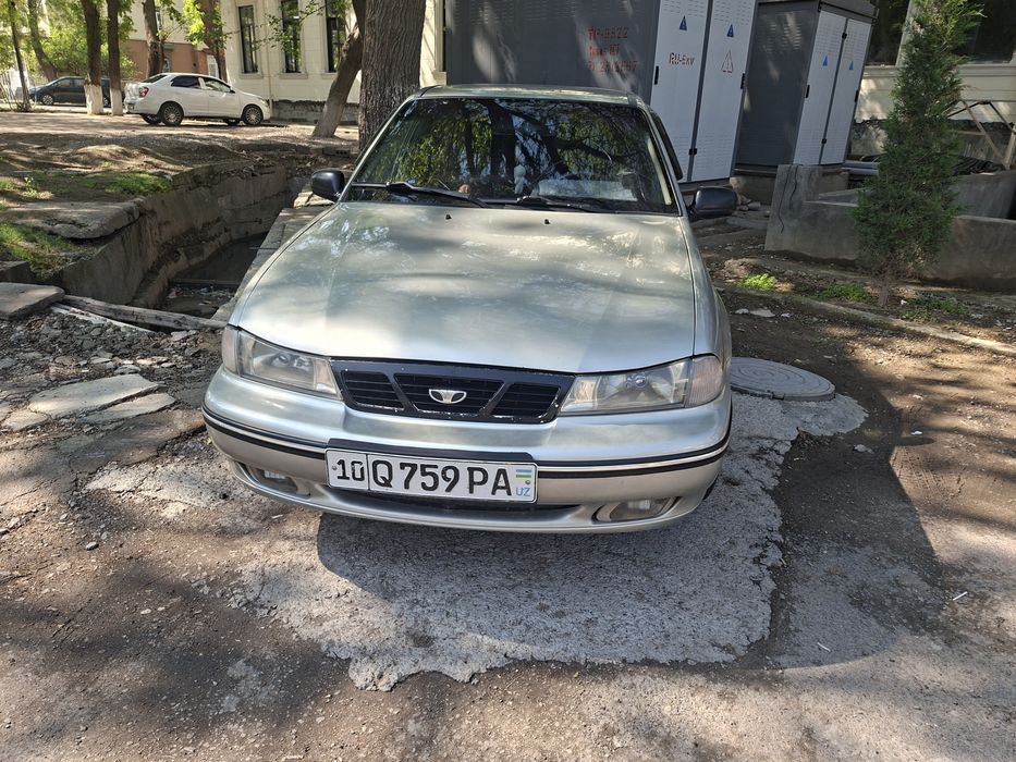 Neksiya 1 dons 1.5 2006 yil metan gaz 570 min yurgan o'zimniki