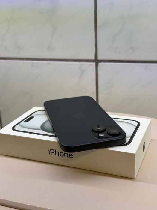 iPhone 15 black 128 GB FULL BOX