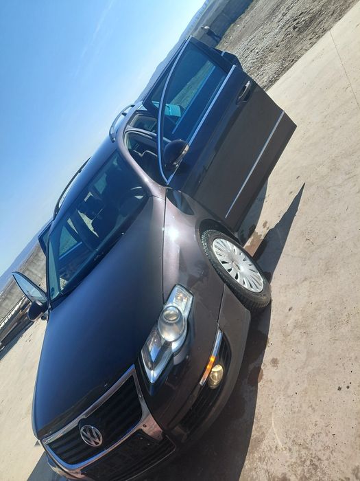 Vând passat b6 an 2010 sau schimb pe un tractoras