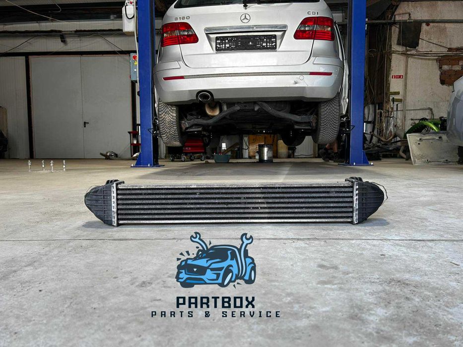 Интеркулер за Mercedes B180