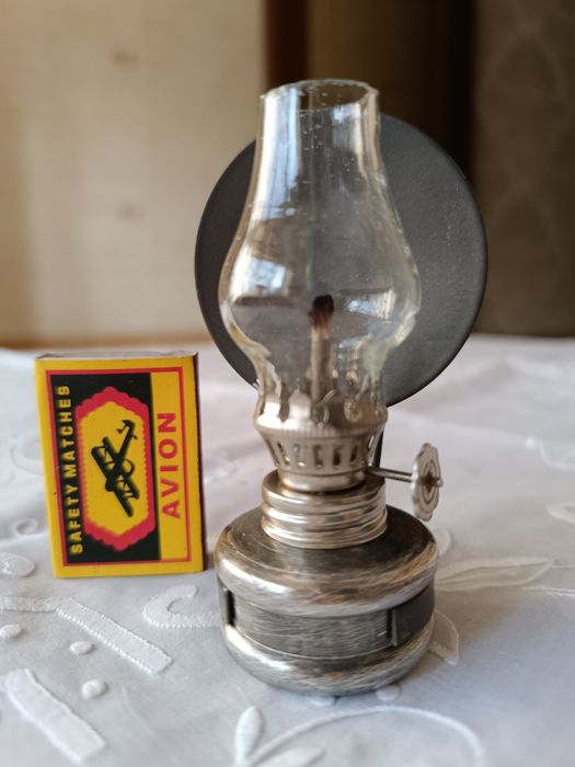 Киросиновая лампа