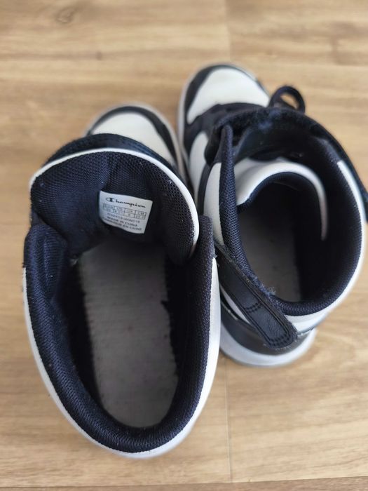 Ghete / sneakers Champion copii, mărimea 39, alb-negru, stare bună