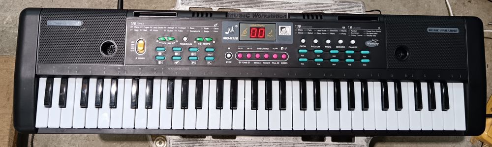 Orga, clapa, sintetizator