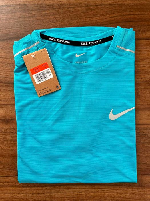 Set tricou si pantaloni scurti Nike Miler