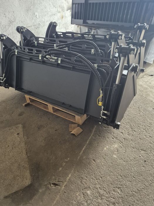 Кофа 1575мм , 4 в 1 за Bobkat,JCB,Komatsu,Gehl  и други