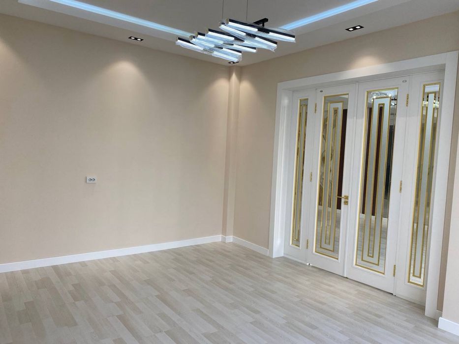 Дархан евро дом 2.5соток 200кв.с 2этажей 5комнат срочно