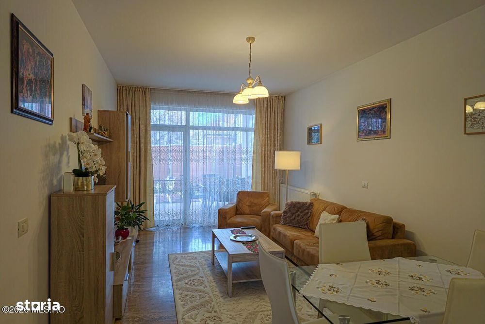 Dumbravita - Str Soarelui - Casa P+1, 3 Camere, Parcare Acoperita