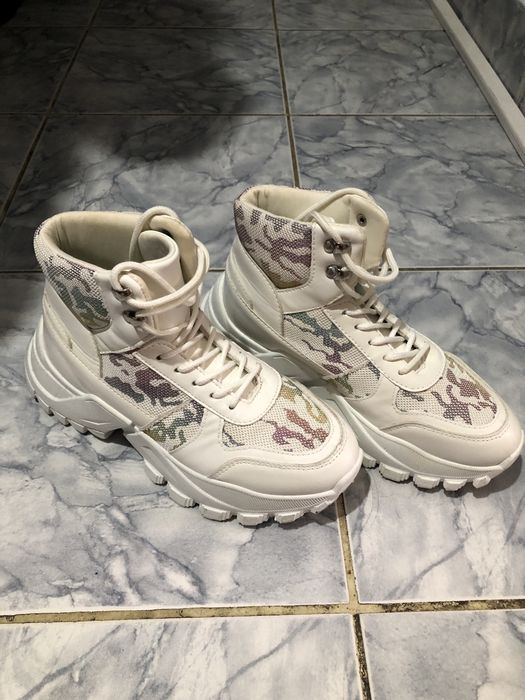 Adidasi Musk Fashion Days