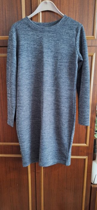 Дамски рокли и роба