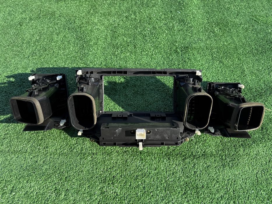 Дефлектор Toyota Camry 30,35