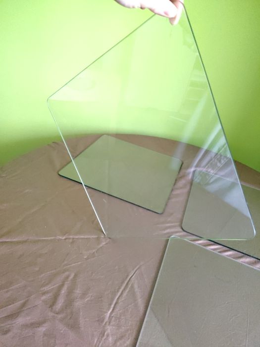 Sticle transparente 4 bucăți pătrate/ Oradea