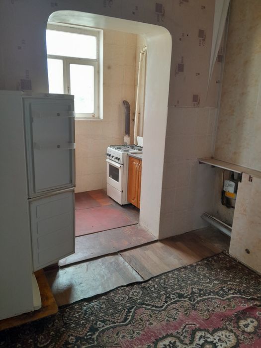 Квартирага бериледи