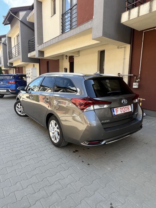 Toyota auris hibrid