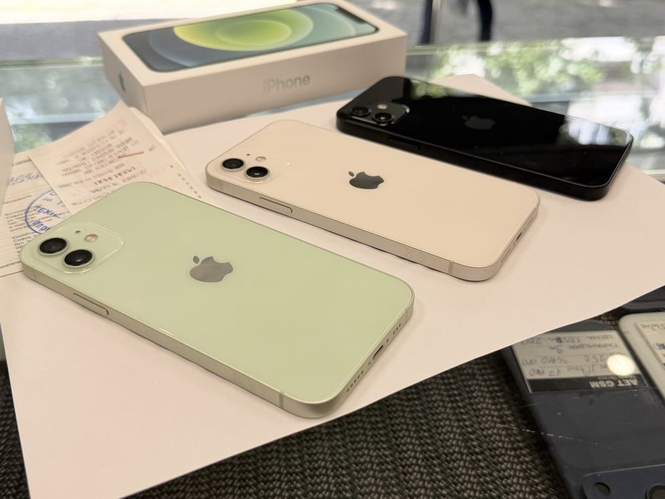 Apple iPhone 12 без забележки!