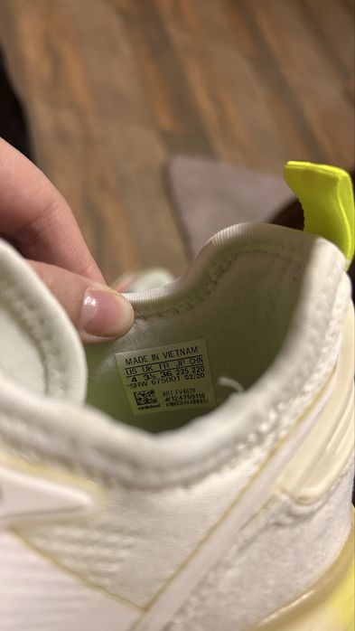 Vand adidasi Adidas FV4620 marimea 36 EU