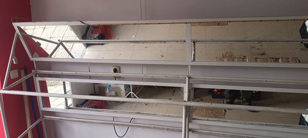 Стелажи за плодове и зеленчуци