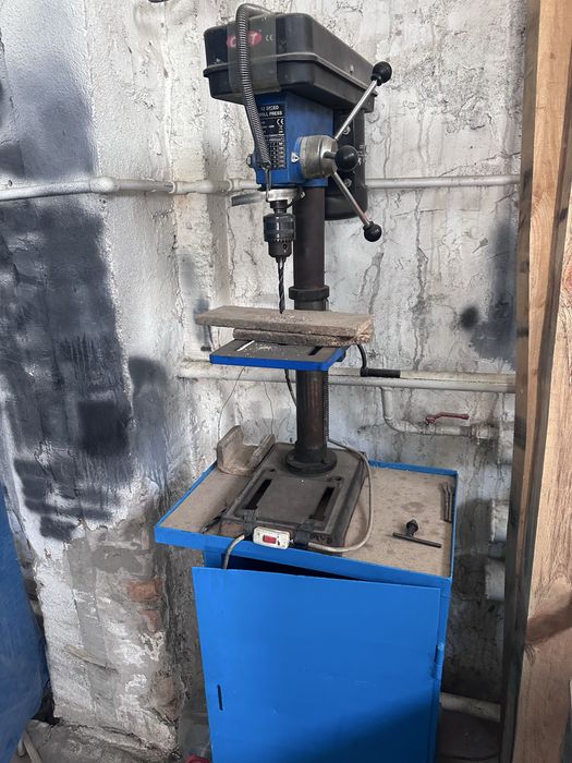 Станок сверильный