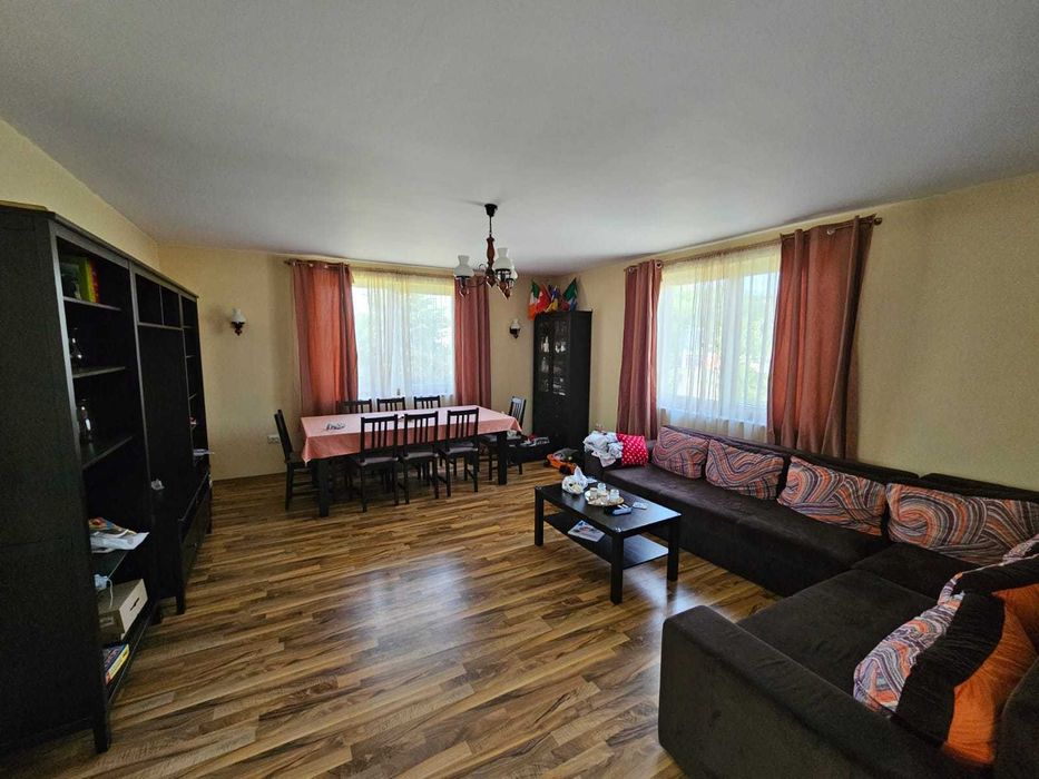 Casa Branesti - ( curte superba 600 mp)