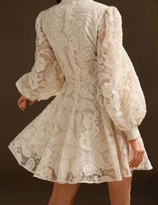 Рокля - бижу кремав