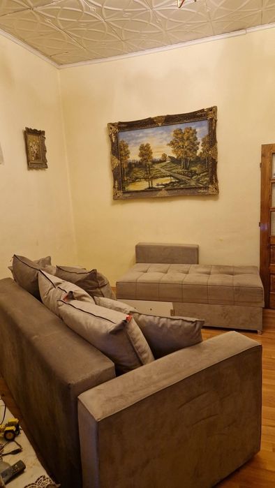 Coltar extensibil de living