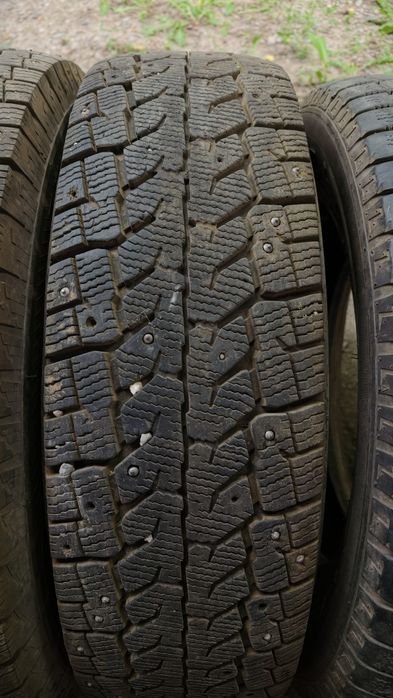 Шины 6шт. 195/75/16 C. 65000тг