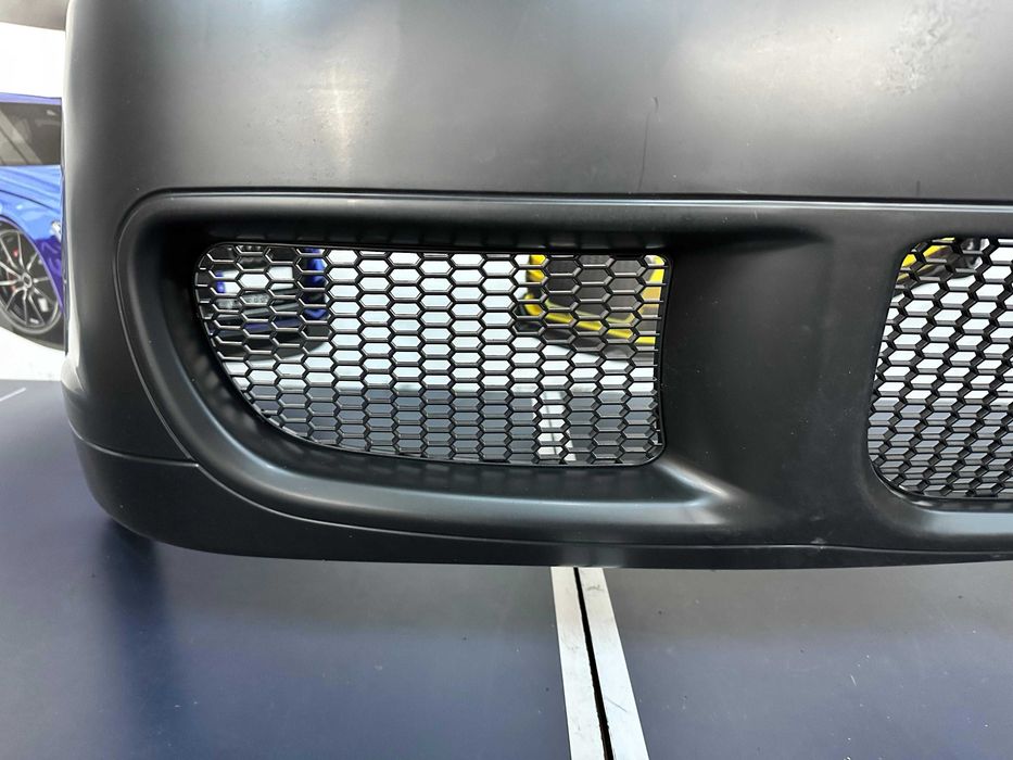 Bara Fata VW Golf 4 R32 Look Completa