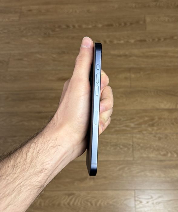 iPhone 15 PRO MAX • 256 GB • 96% Bateria • Accept Schimburi