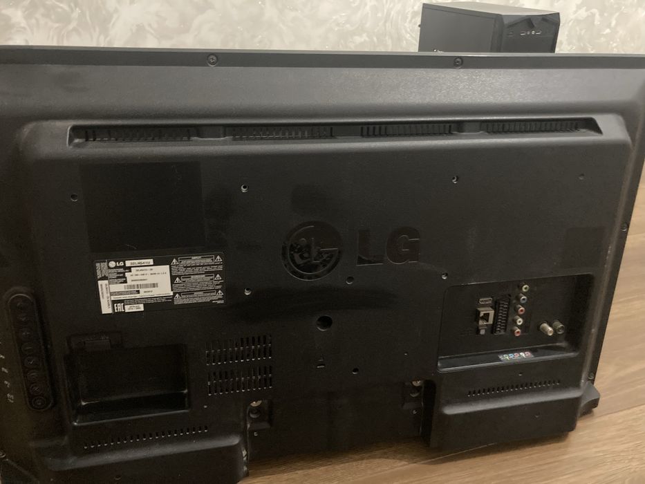 Televizor LG 32 sotiladi