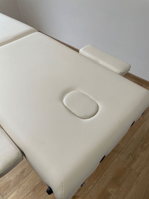 Сгъваемо професионално легло - козметична кушетка