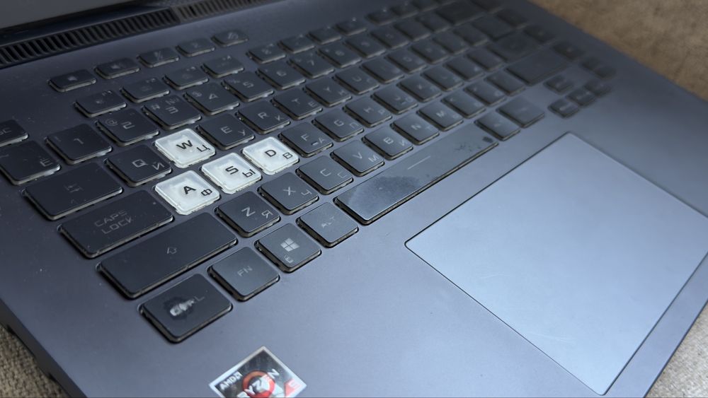 Ноутбук ASUS ROG Strix G513QM (торг есть)