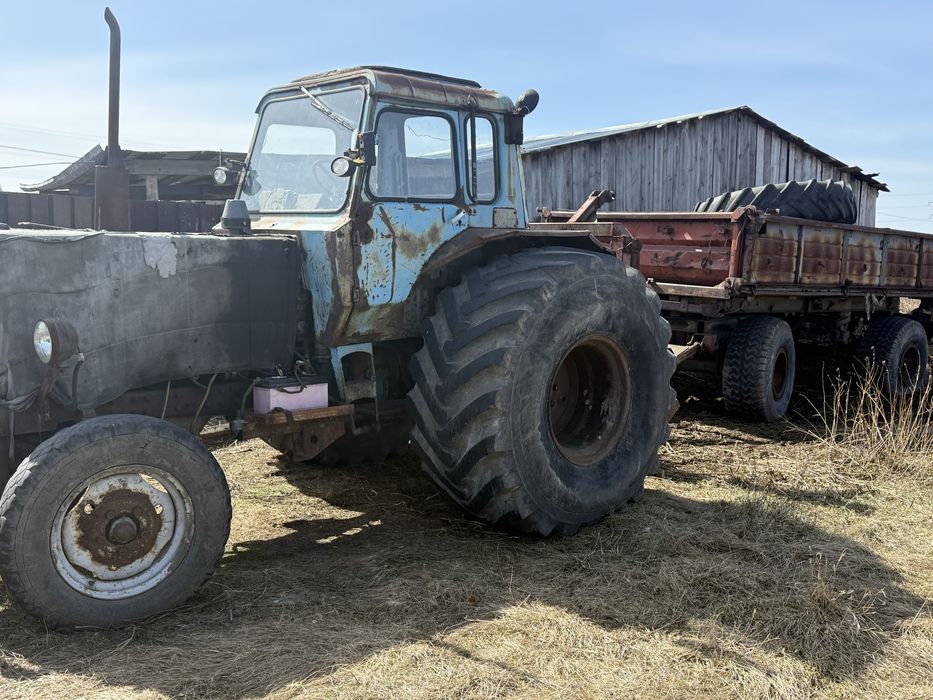 Продам трактор МТЗ 80 с прицепом