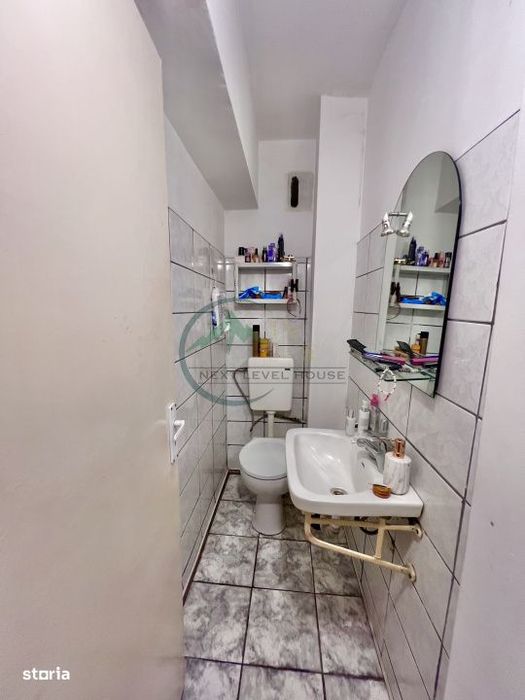 Apartament 3 camere, decomandat