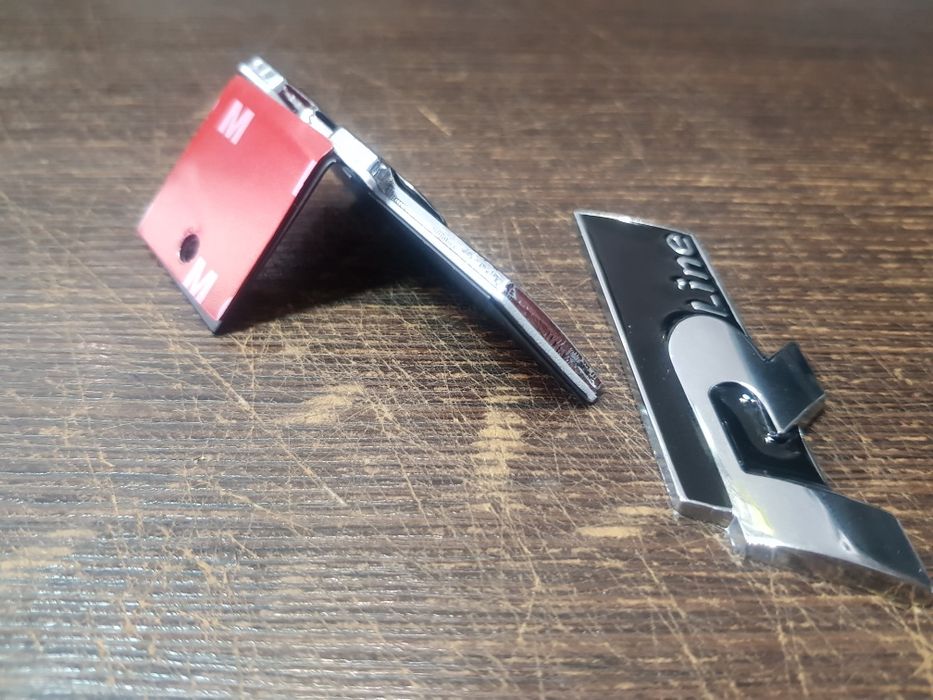 Емблема R line ЕР  Р лайн за решетка на Фолксваген