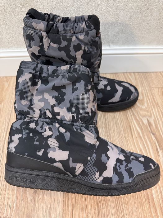 Утепленные сапоги Адидас