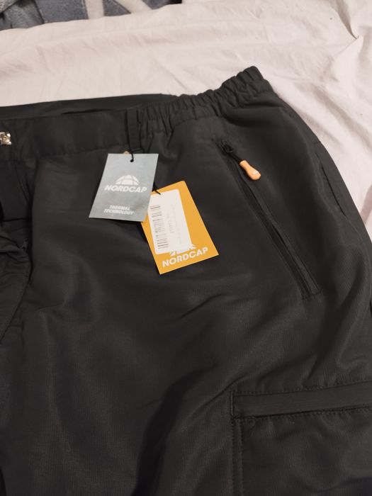 Pantaloni căptușiti iarnă noi XL