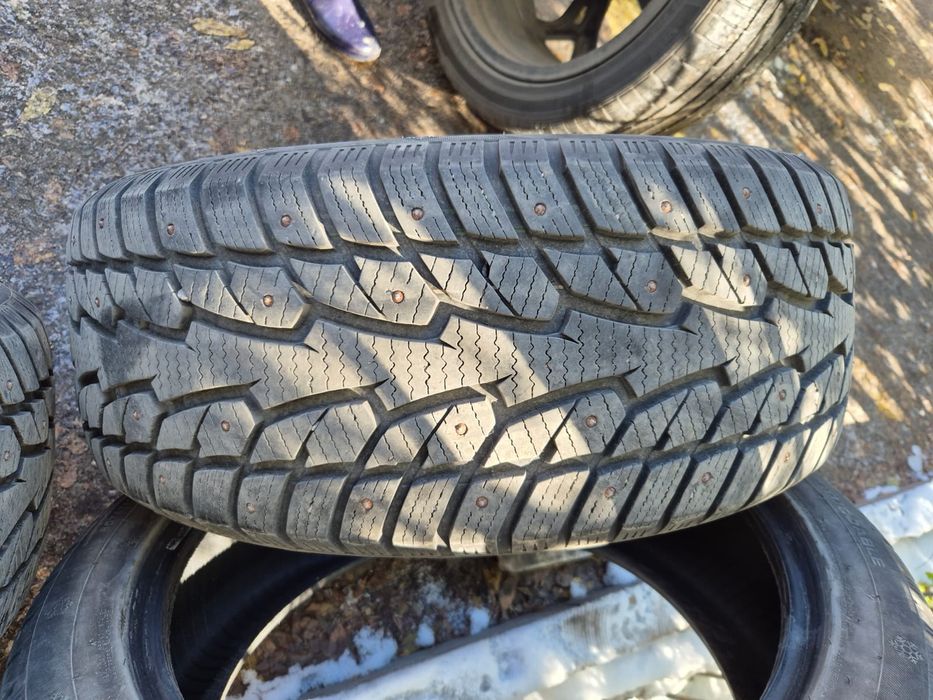 Шины б/у зима, лето 245/45R19