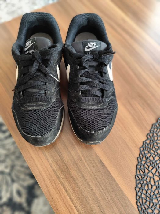 Дамски маратонки