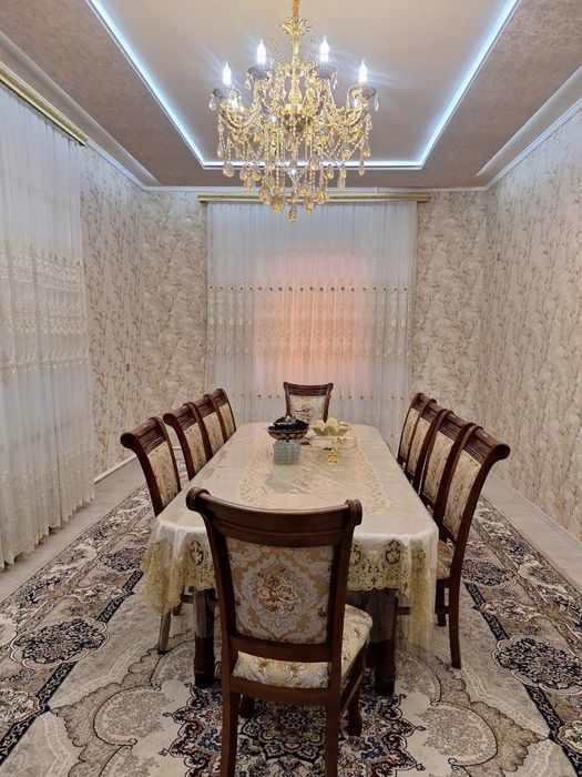 Eski votstroydan 6 sotix 8 xonali shinamgina hovli