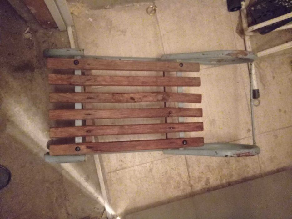 Детска Метална Шейна за Сняг